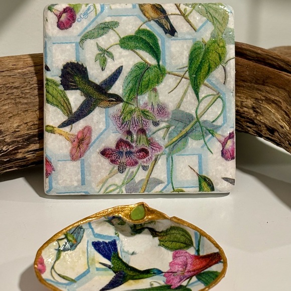 Floral and Hummingbird Coaster & Clamshell Gift Set - Picture 2 of 10